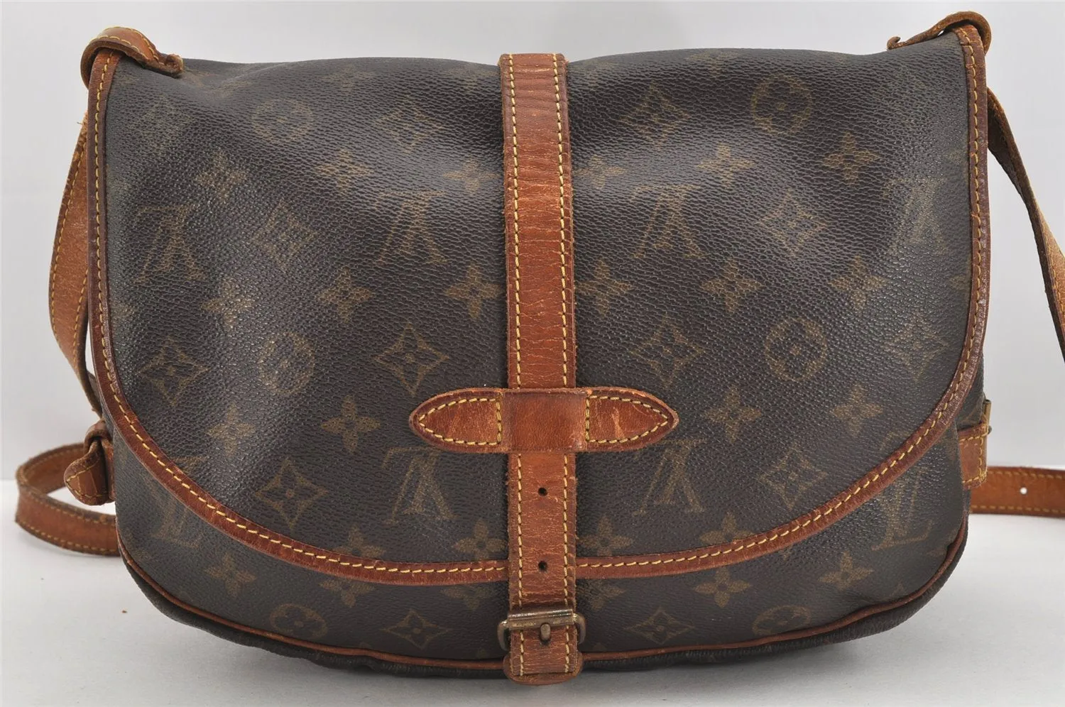 Authentic Louis Vuitton Monogram Saumur 30 Shoulder Cross Bag M42256 LV 2878K