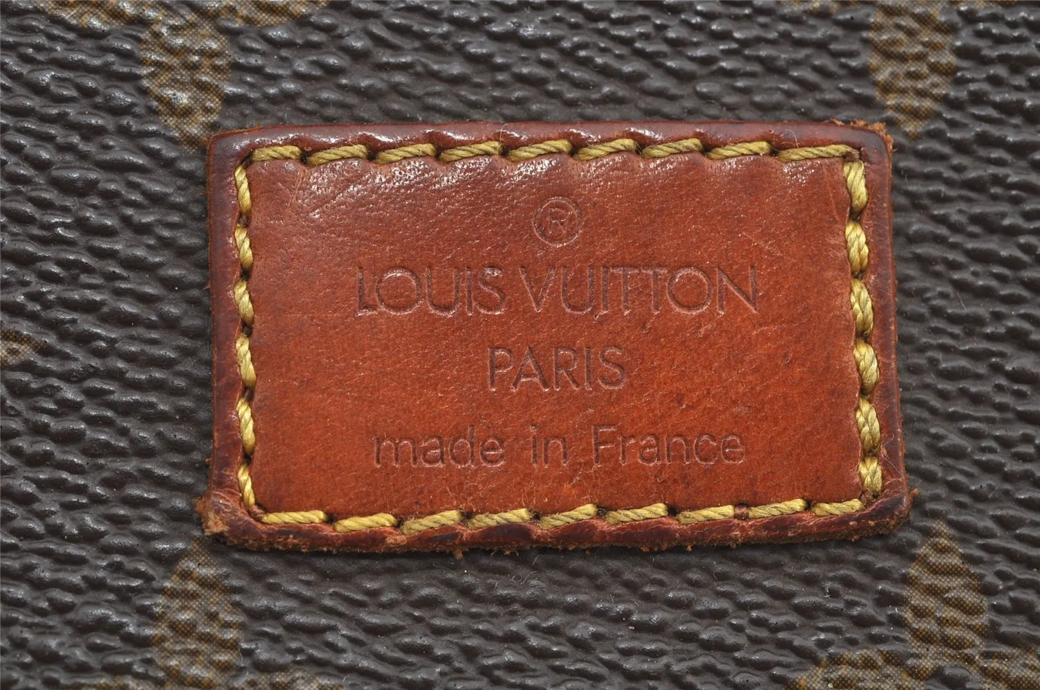 Authentic Louis Vuitton Monogram Saumur 30 Shoulder Cross Bag M42256 LV 2878K