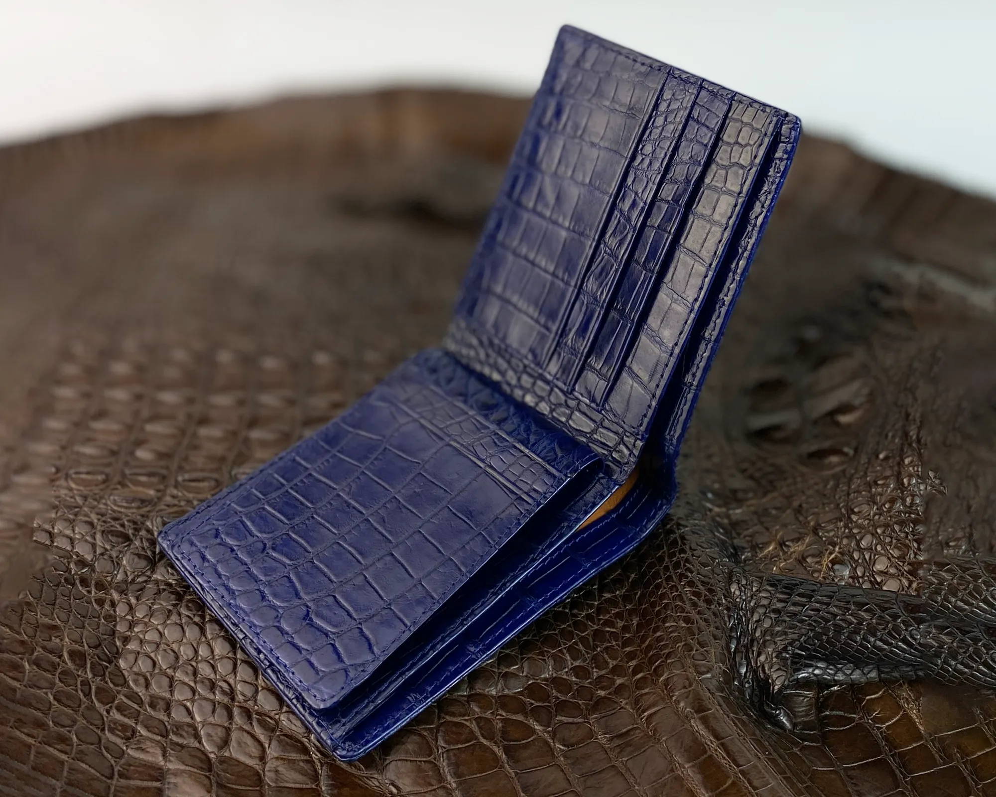Blue Double Side Alligator Hornback Leather Bifold Wallet For Men RFID Blocking | VINAM-106