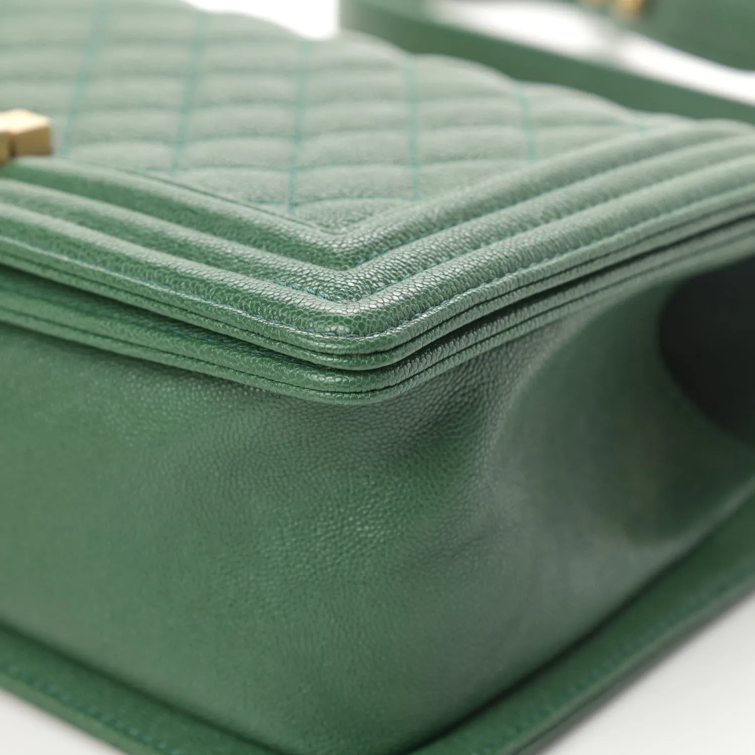 CHANEL CAVIAR QUILTED MEDIUM BOY FLAP SHOULDER BAG