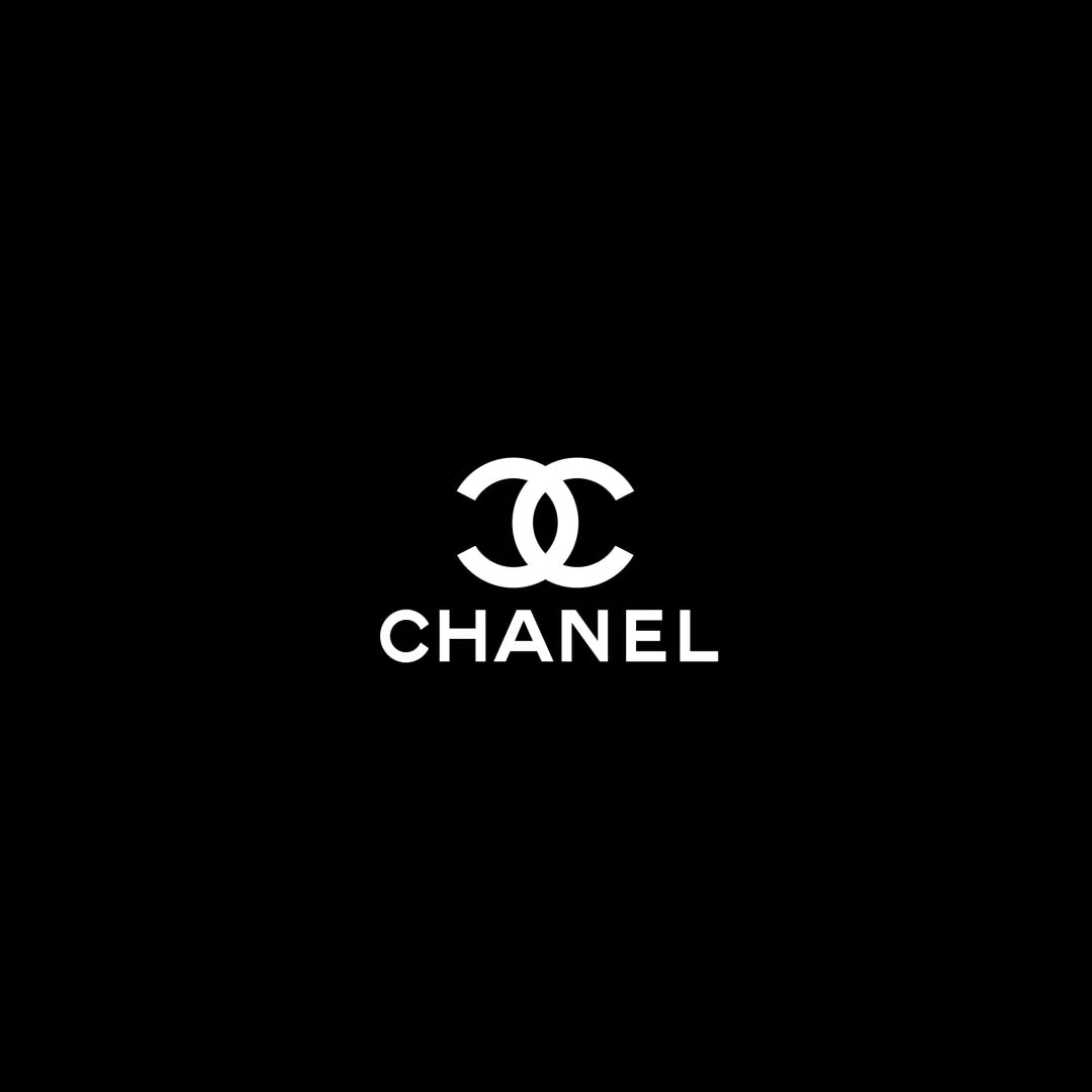 CHANEL CAVIAR QUILTED MEDIUM BOY FLAP SHOULDER BAG