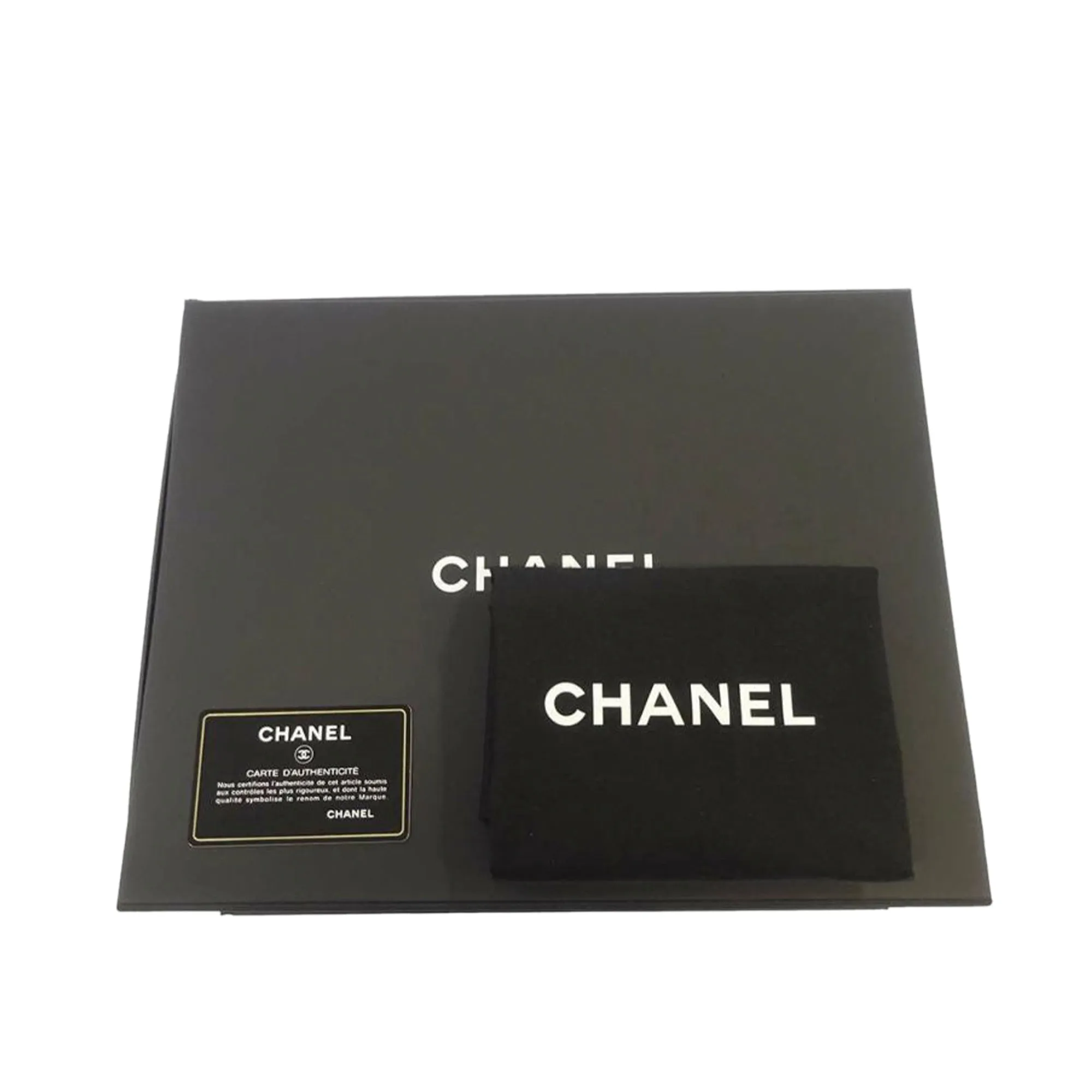 CHANEL Medium Patent Coco Boy Flap Bag
