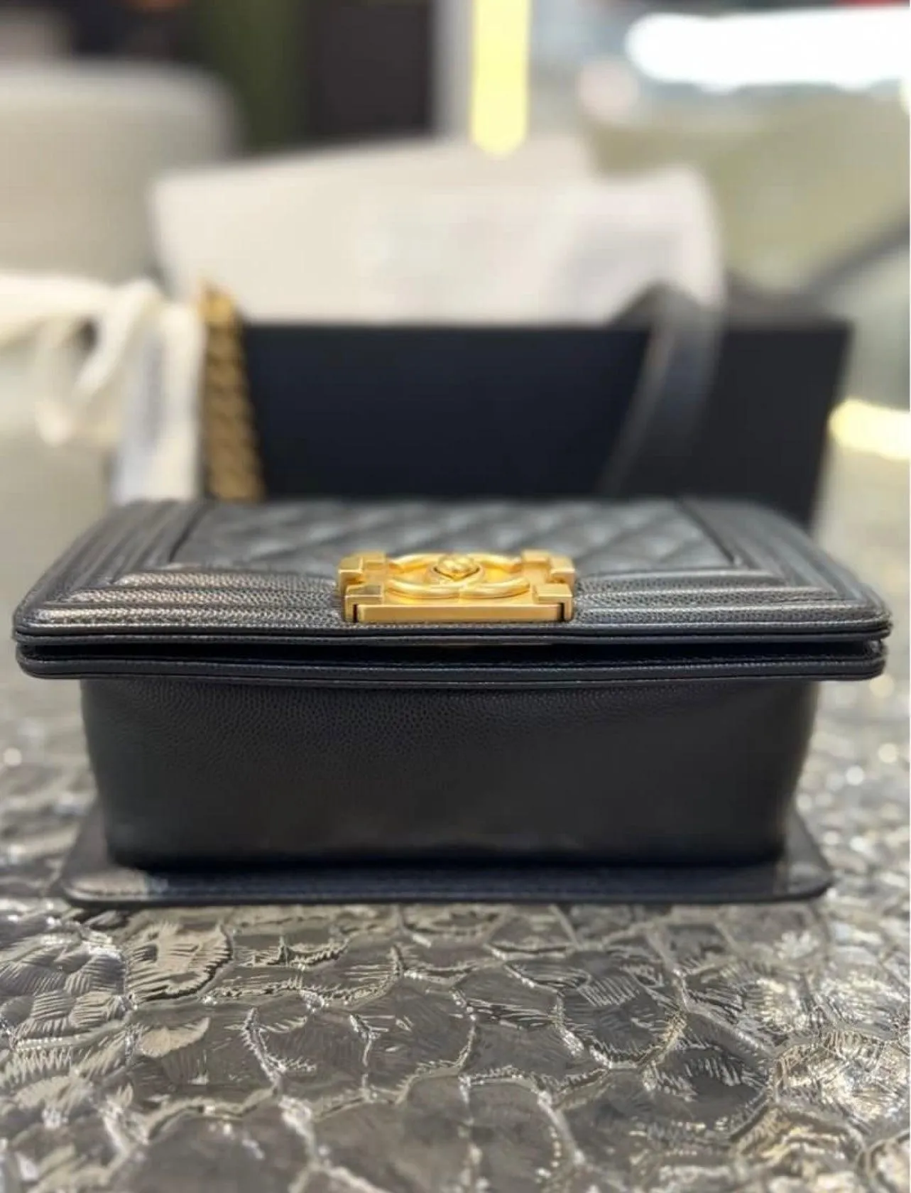 Full Set Microchip CHANEL Boy Caviar Skin Small Flap Women's Sling Bag