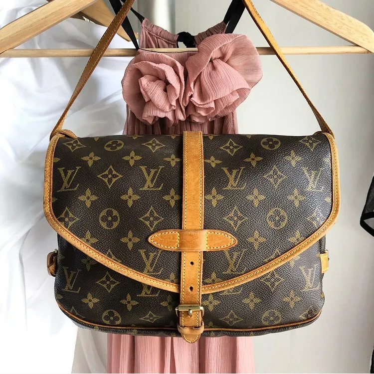 Louis Vuitton Vintage 1997 Monogram Saumur 30 Crossbody Bag