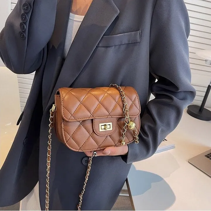 Minimalist Rhombus Leather Bag, Classic Vegan Leaather Bag, Women Retro Shoulder Bag, Small Square Chain Strap Bag, Cute Evening Baguette
