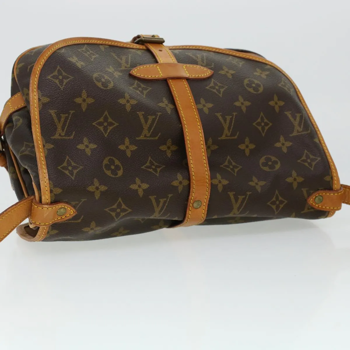 Trendy Inspired Louis Vuitton Saumur Shoulder Bag