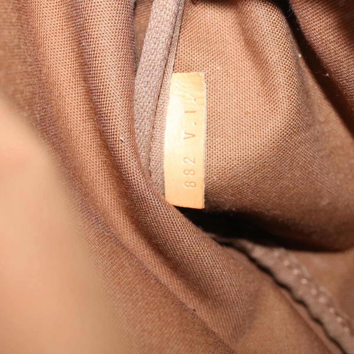 Trendy Inspired Louis Vuitton Saumur Shoulder Bag