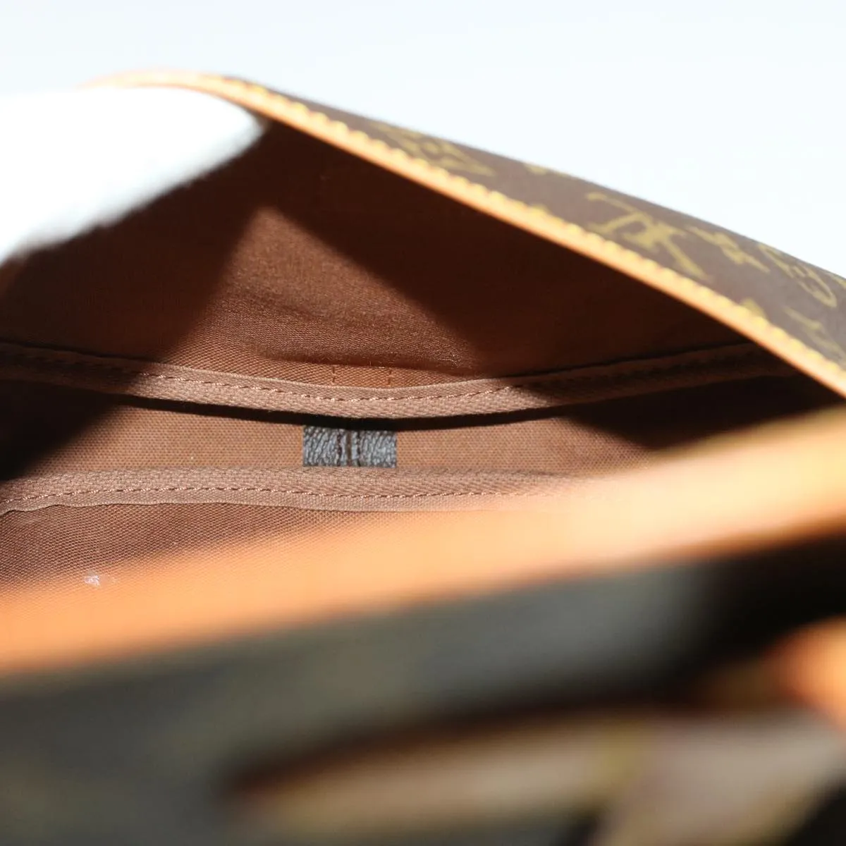 Trendy Inspired Louis Vuitton Saumur Shoulder Bag