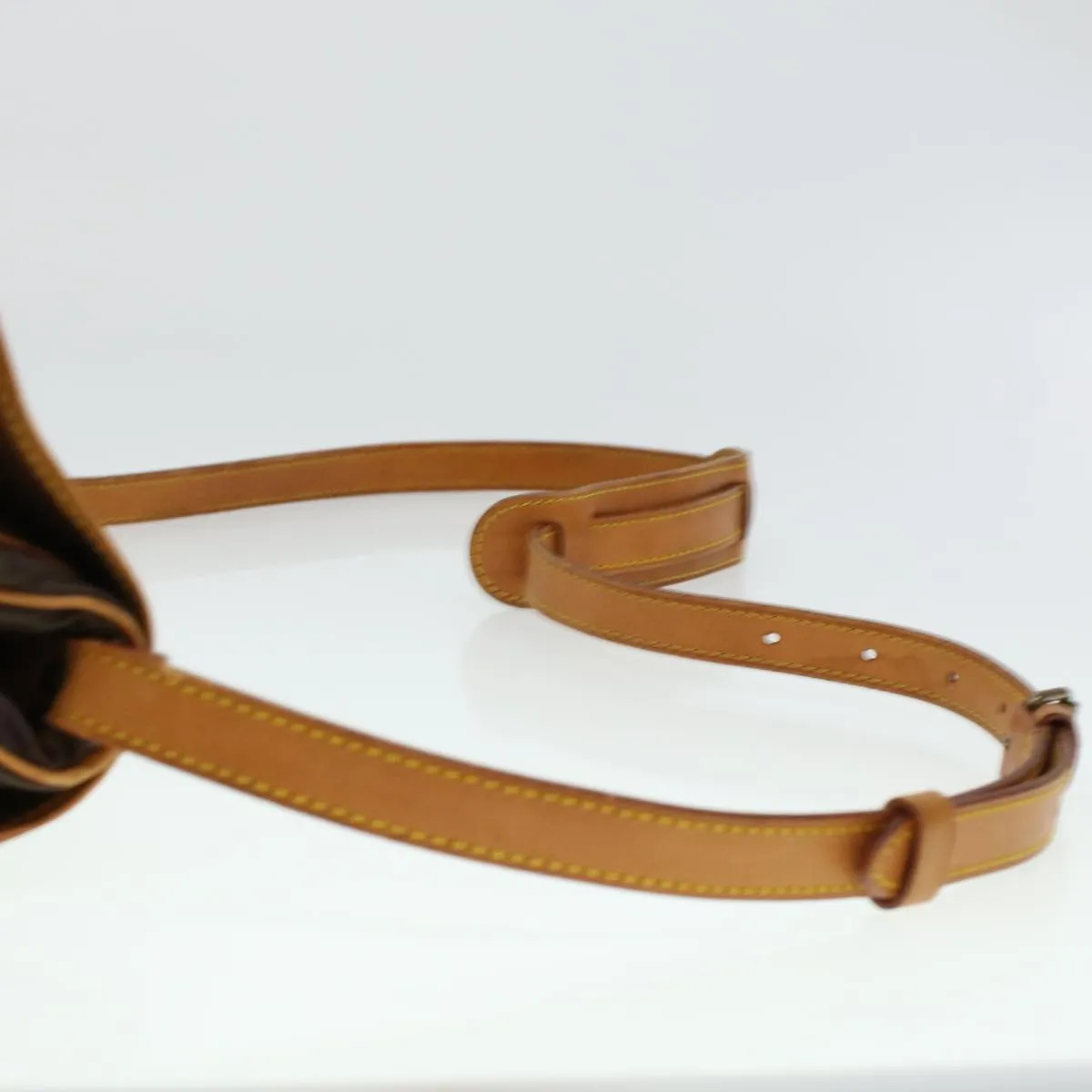 Trendy Inspired Louis Vuitton Saumur Shoulder Bag